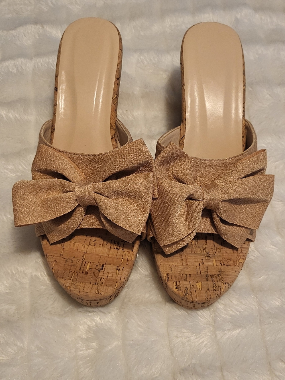 Bow-Front Cork Platform Slide Sandals in Nude